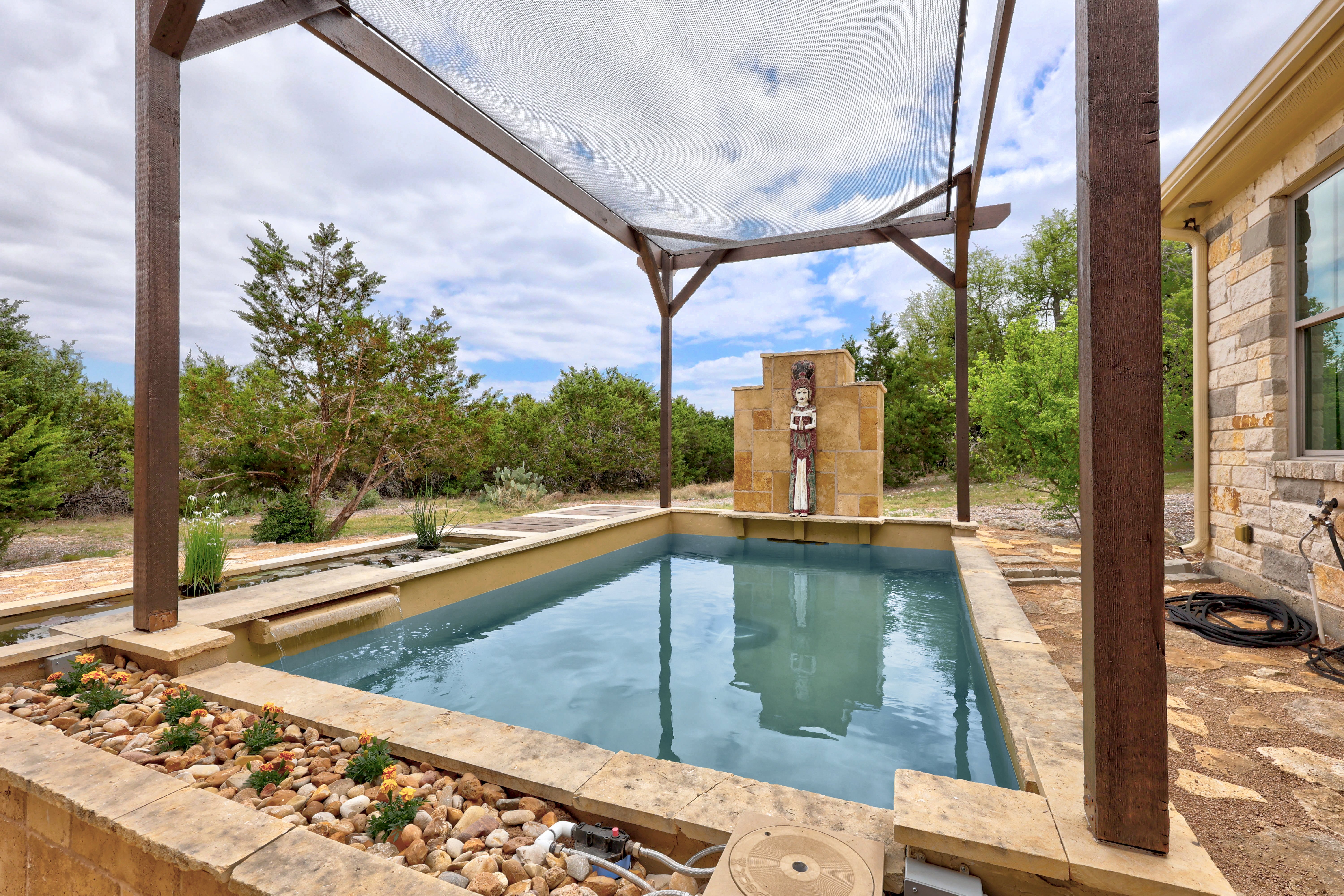 Leander TX Crystal Fallsl