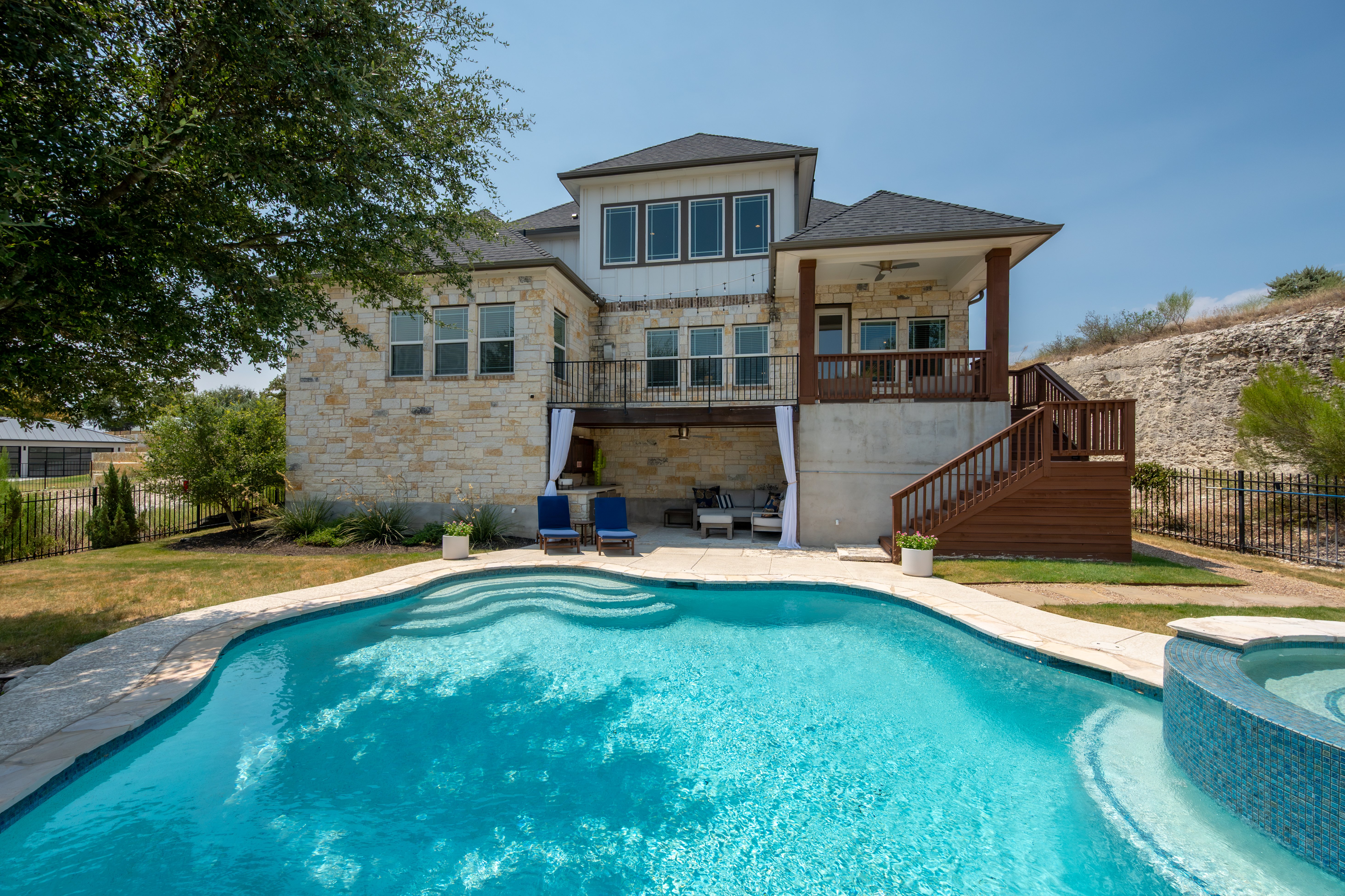 Top Leander TX Realtor