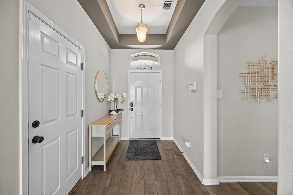 Leander realtor, TX Lakeline Ranch, 