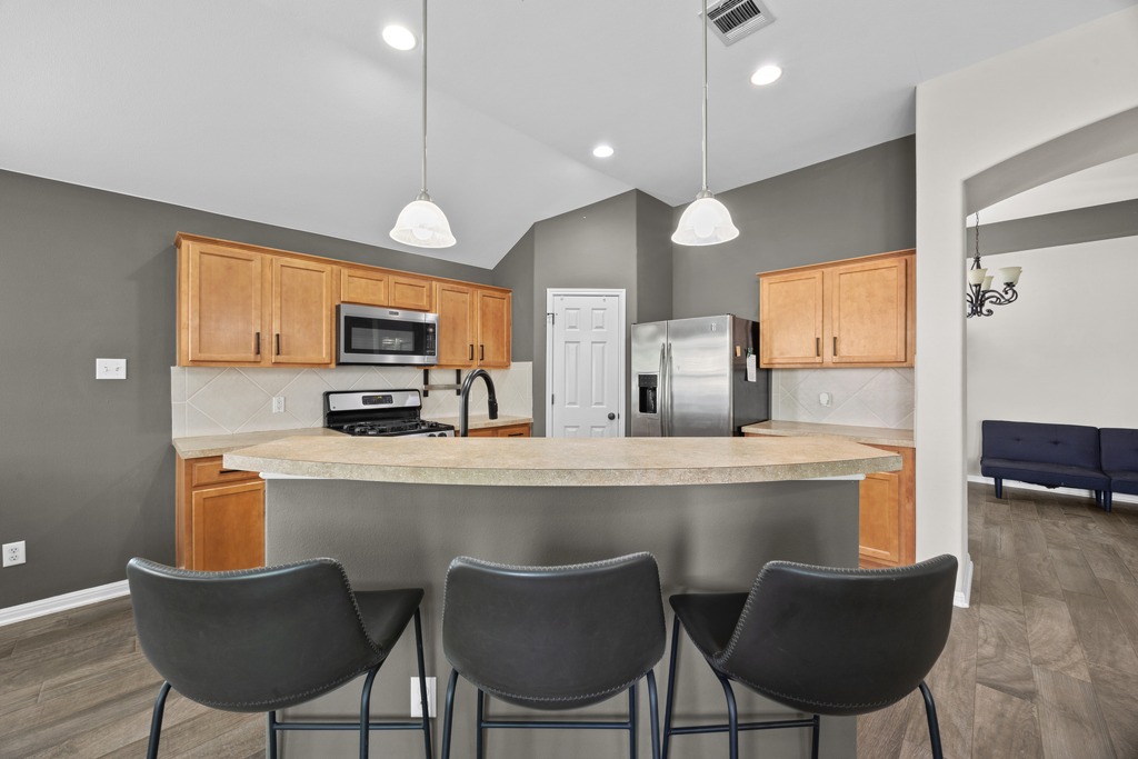 Leander realtor, TX Lakeline Ranch, 