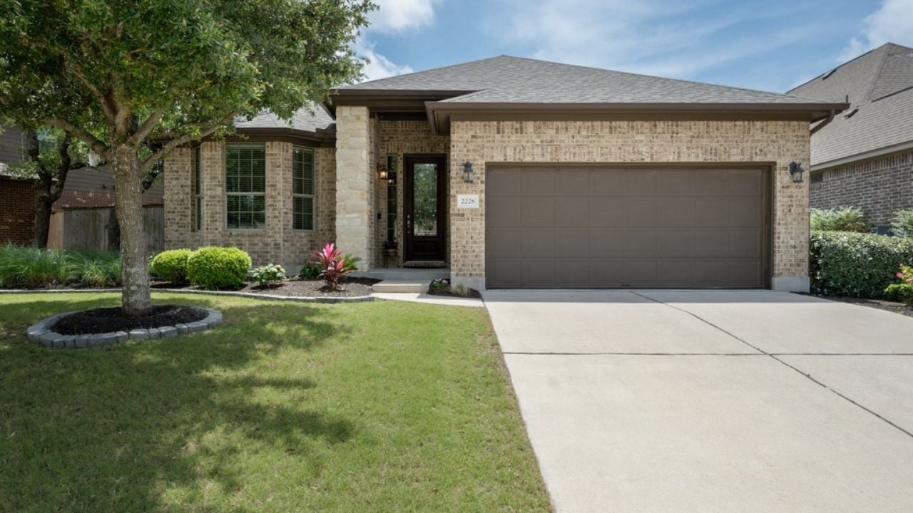the bluff at Crystal Falls, Leander Realtor